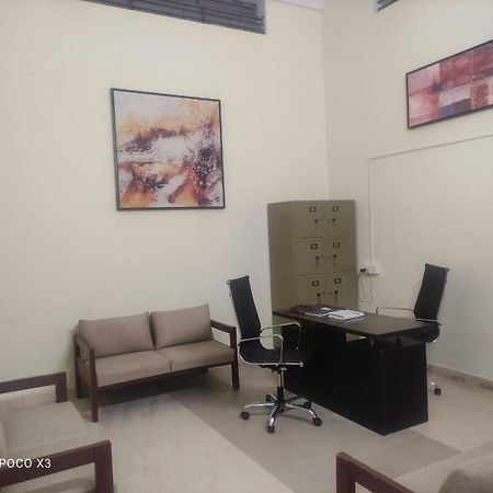Abuzz Oxfordcaps Bannerghatta Bangalore Ngoại thất bức ảnh