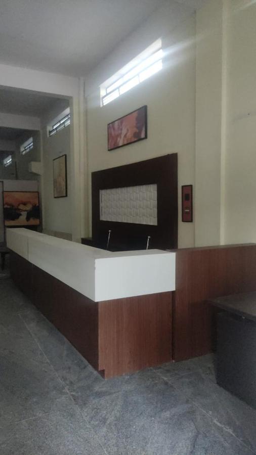 Abuzz Oxfordcaps Bannerghatta Bangalore Ngoại thất bức ảnh